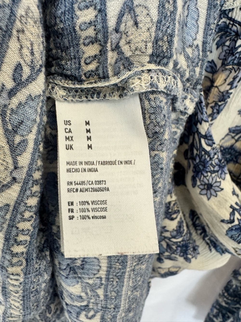 American Eagle Outfitters BOHO Blue and Cream Floral Peasant Tunic - Picture 6 of 6